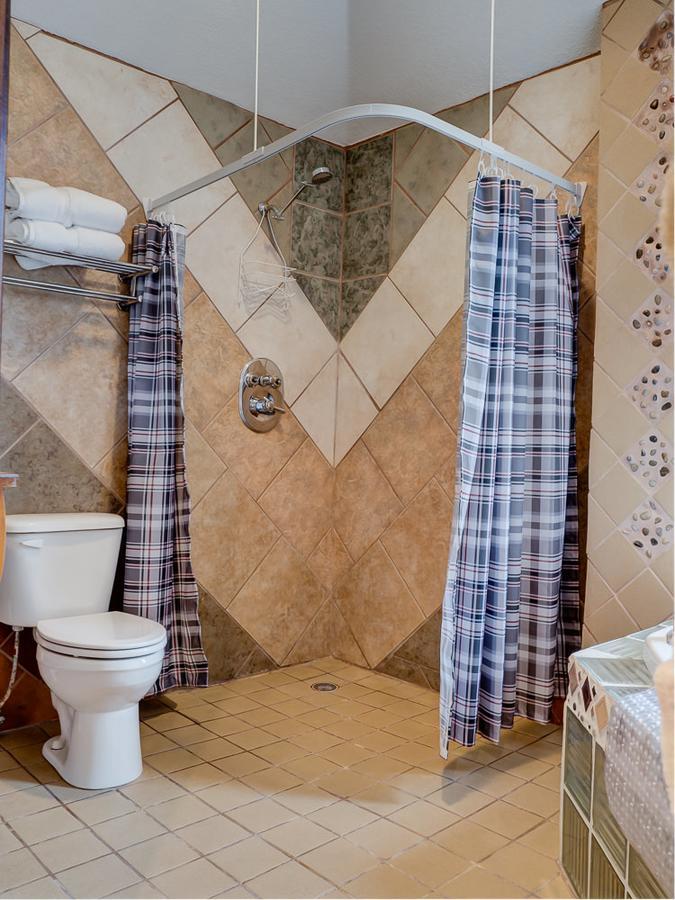 Fall River Suites Hot Springs Eksteriør bilde